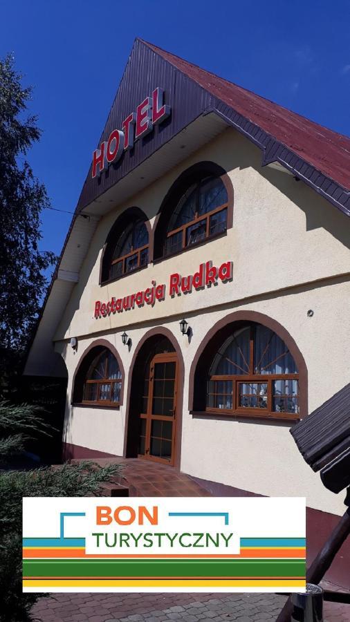 Hotel-Restauracja-Bar Rudka Ostrowiec Świętokrzyski Екстериор снимка